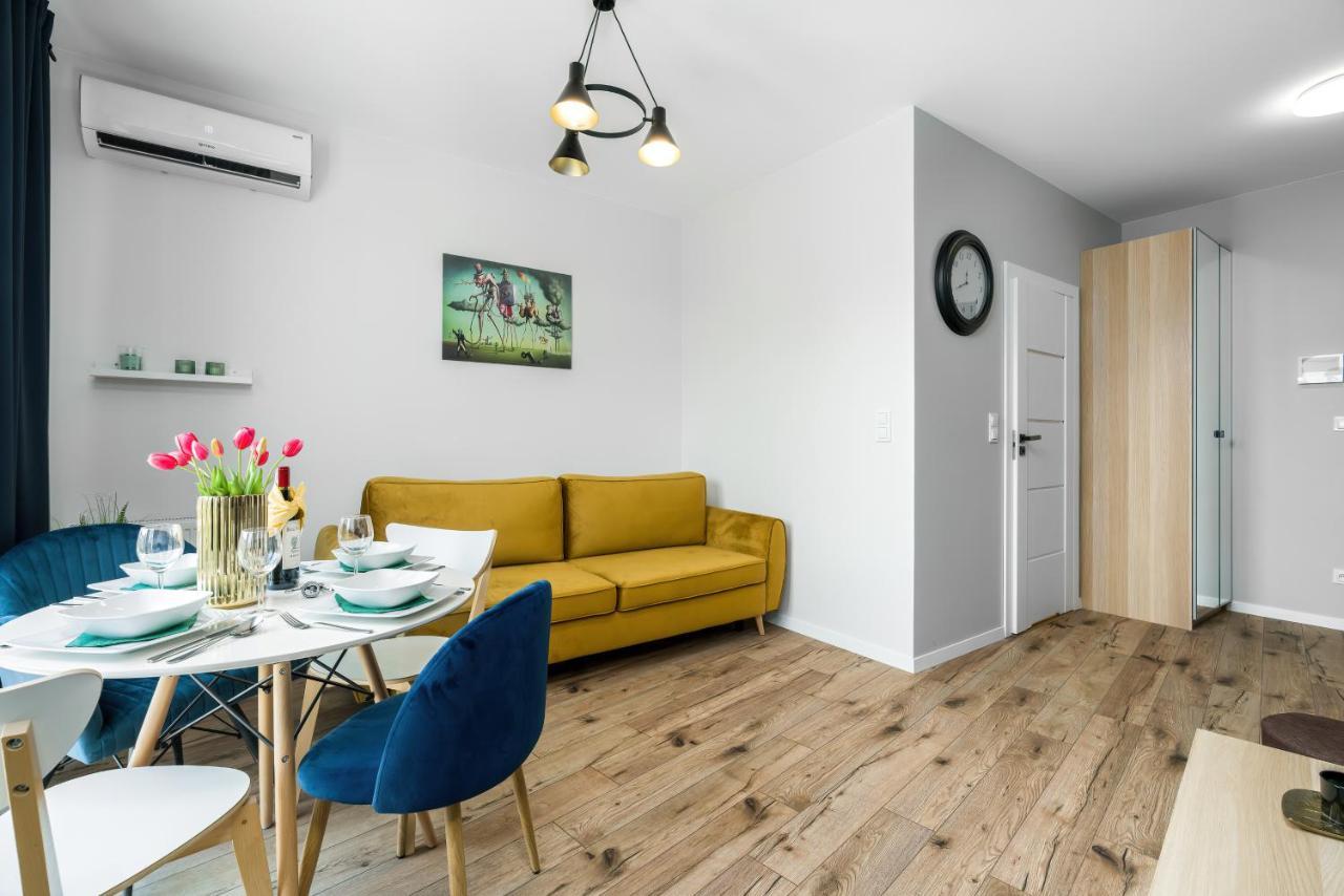 View Garbary By Renters *
