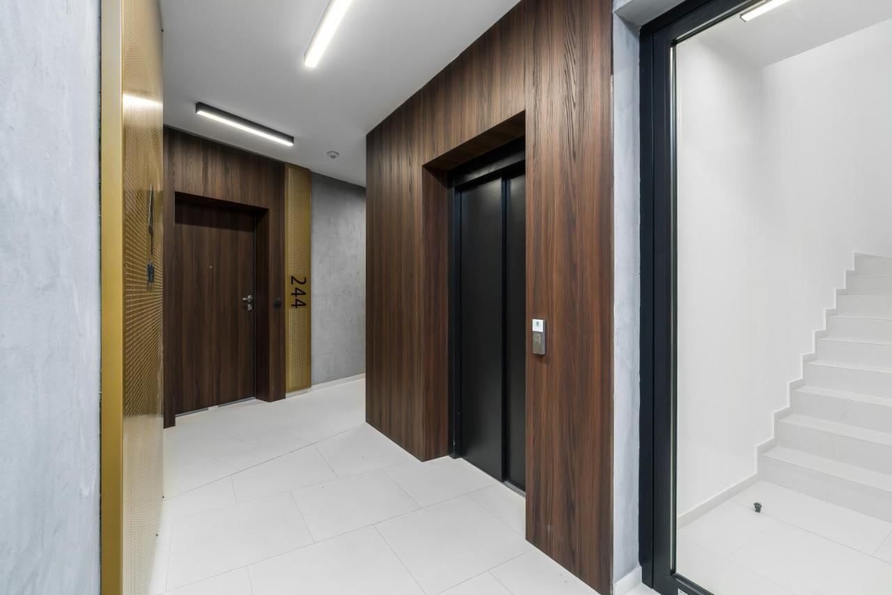 Apartment View Garbary By Renters Poznan