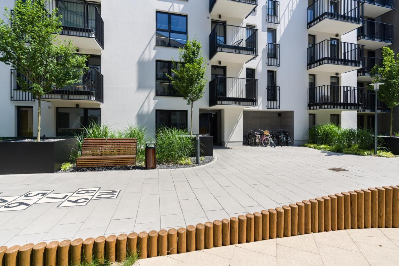 View Garbary By Renters Apartment Poznan